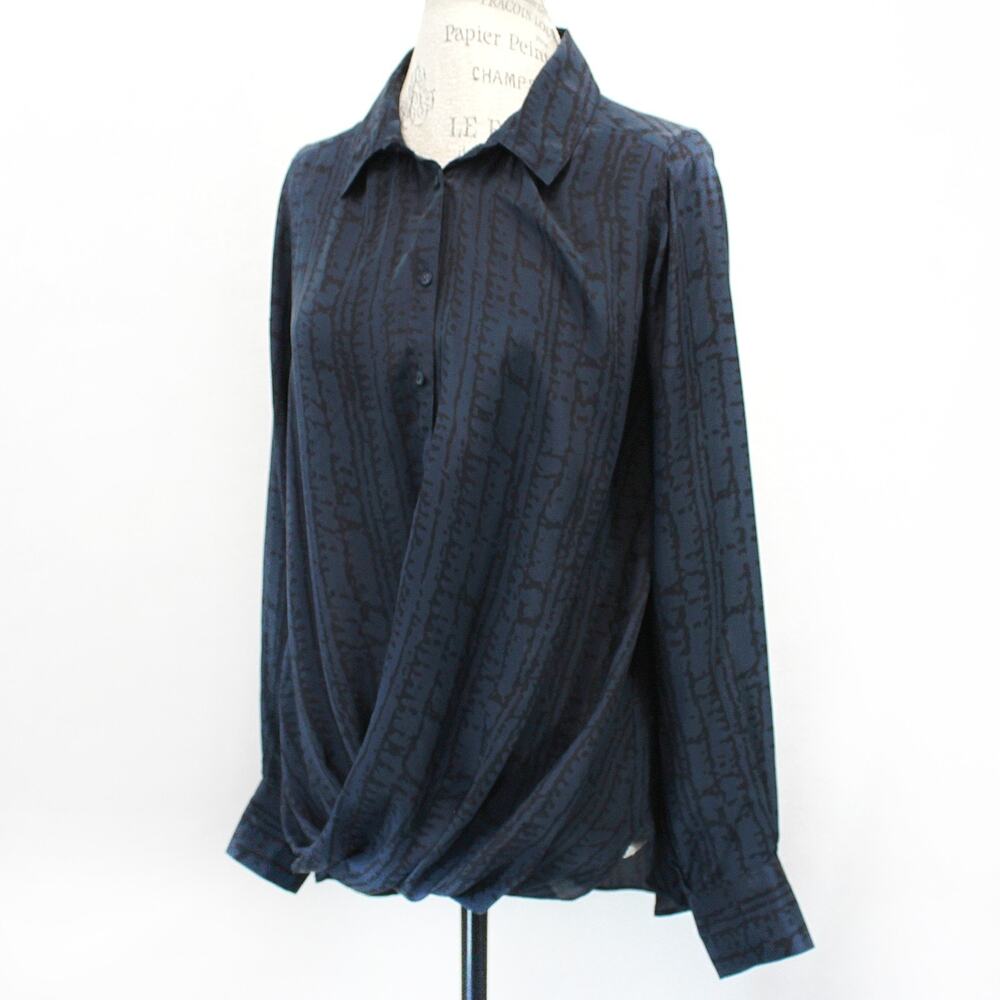 Nicholas K XS Animal Print Draped Hem Navy Button Silk Blouse Shirt Minimalist